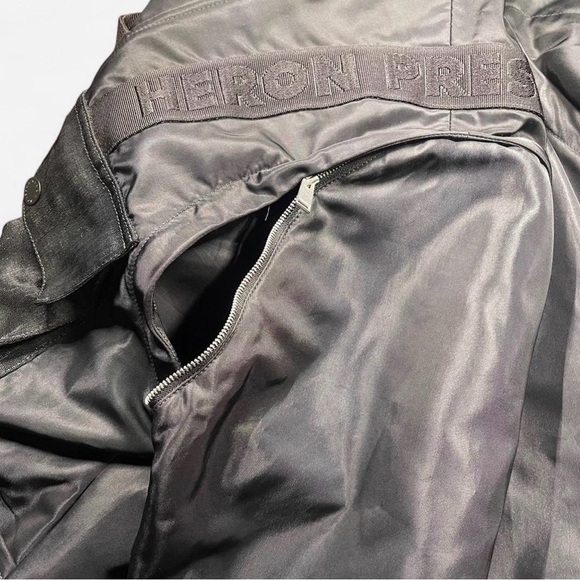 Heron Preston Logo Tape Utility Jacket Edgy W/ Mesh Detailing on Pockets/Back - Picture 7 of 9